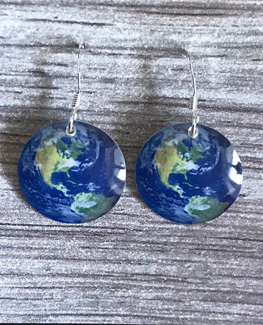 World Globe Earrings - Novelty Earrings - Travelling Earrings - Geography Gift - Geography Earrings - World Earrings - Globe Earrings