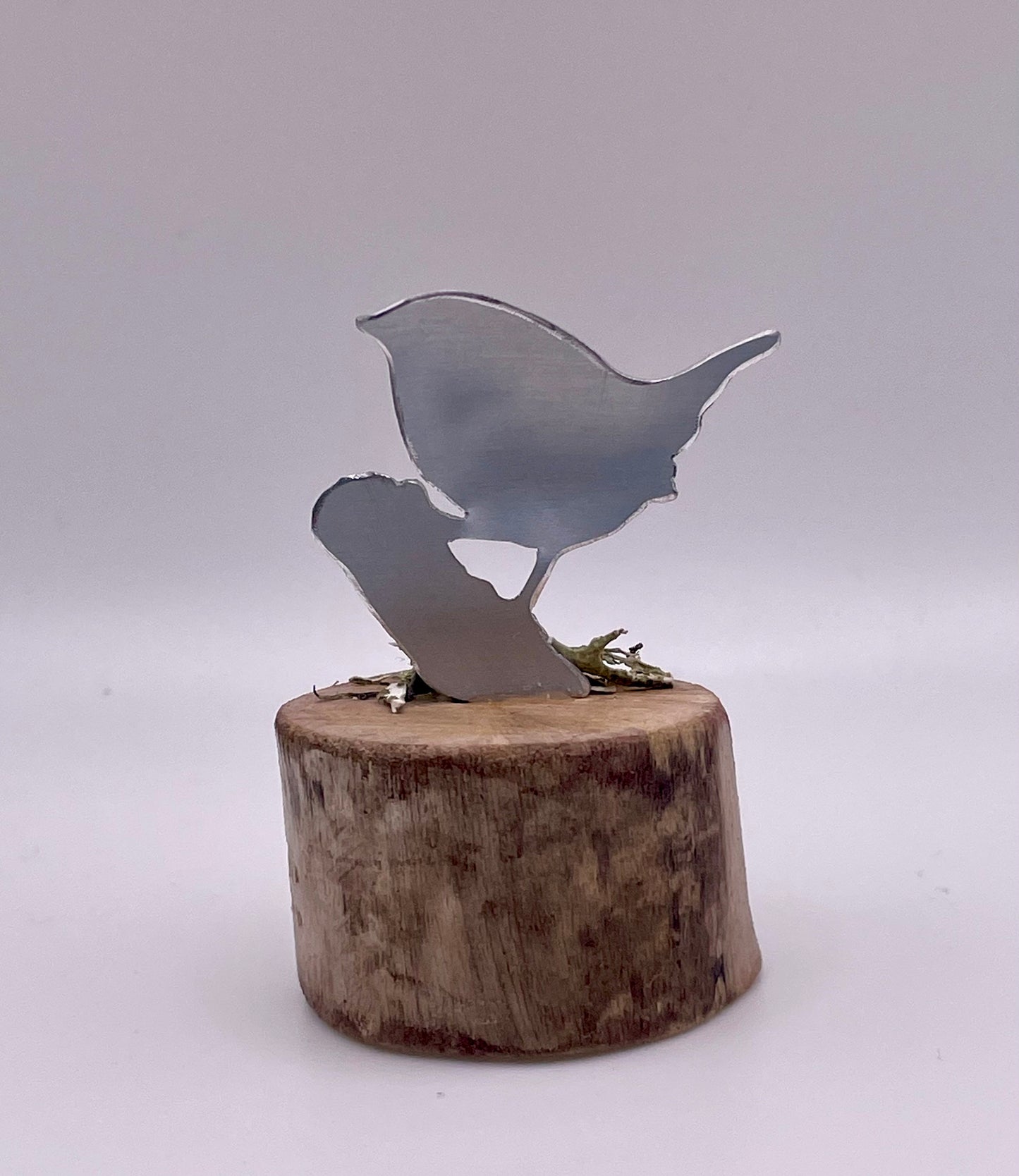 Mini Wren - Mini Wren Sculpture - Metal bird - Metal Wren - Wren on Wood - Miniature Ornament - Ministure Birds - Bird gift - Nature in Mini