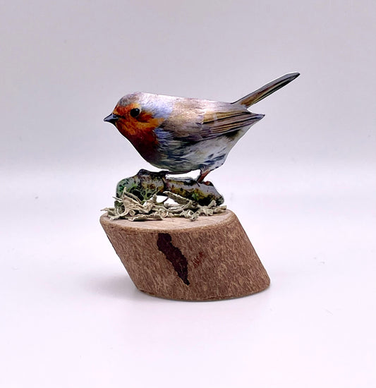 Mini Robin - Robin Sculpture - Metal bird - Metal Robin - Robin on Wood - Miniature Ornament - Miniature Birds - Bird gift - Nature in Mini